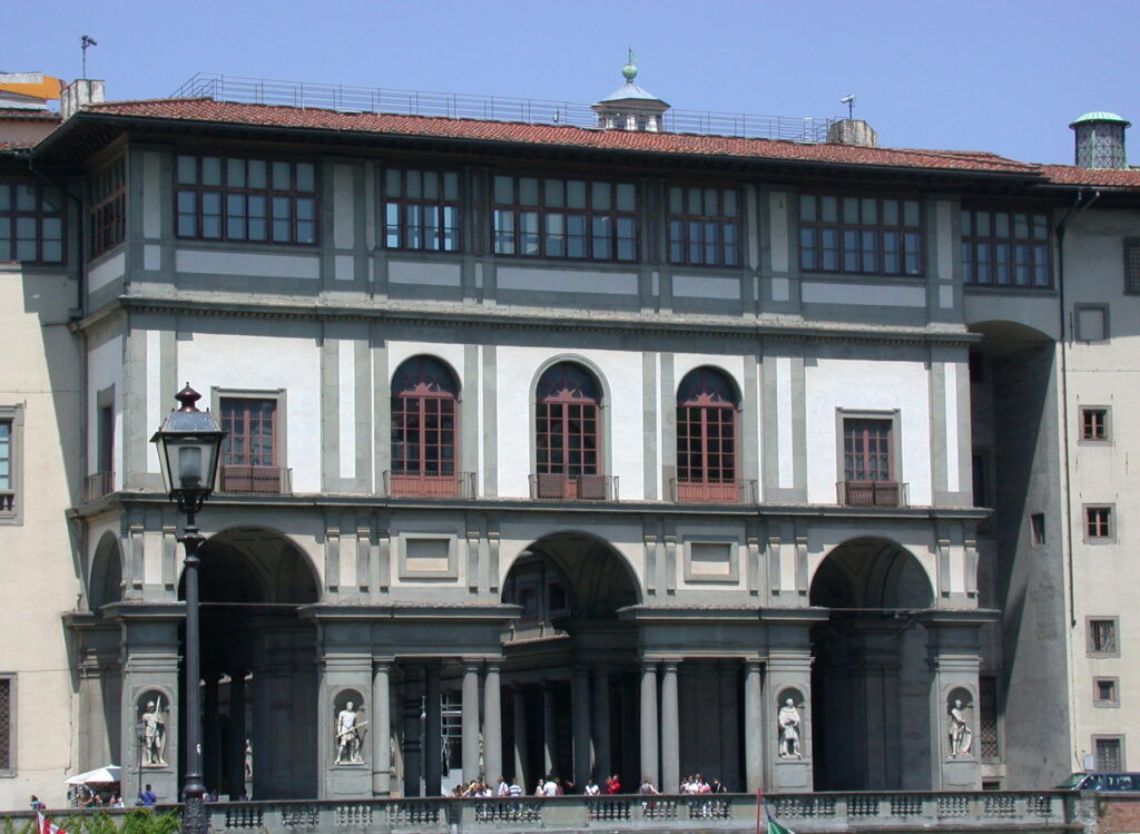 Giorgio Vasari, The Uffizi Loggia, Florence, 1560