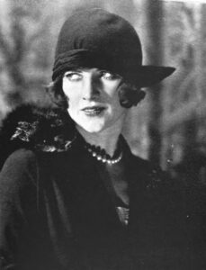 Edward Jean Steichen, Danceer Leonora Hughes, 1924